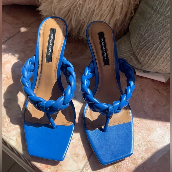 🎉SOLD🎉BCBG MAXAZRIA Blue Leather Bella Sandal - Picture 4 of 5